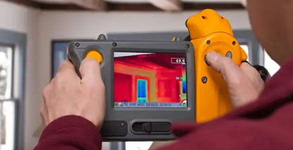 home energy audit service capturing thermal readings to analyze insulation and electrical efficiency in Louisville, KY