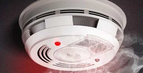 Installed smoke detector providing reliable fire detection in Louisville, KY